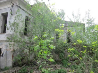 Историческое здание с земельным участком в центре Ростова Великого: Ярославская область, Ростовский район, г. Ростов, ул. Пролетарская, д. 35